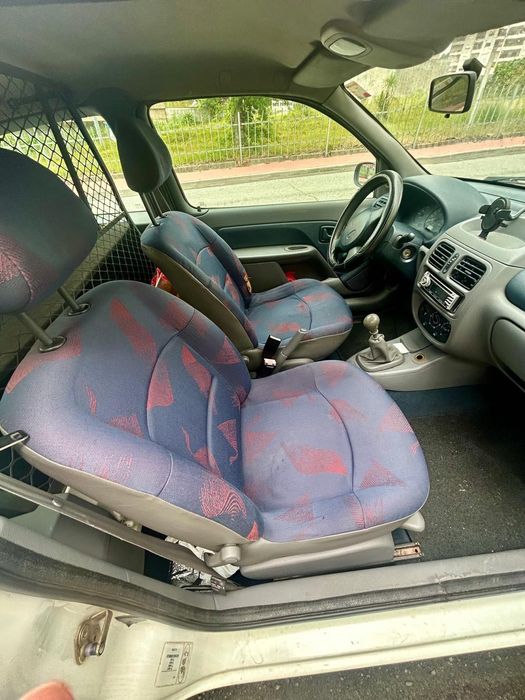 Renault Clio 1.9D Comercial 1999