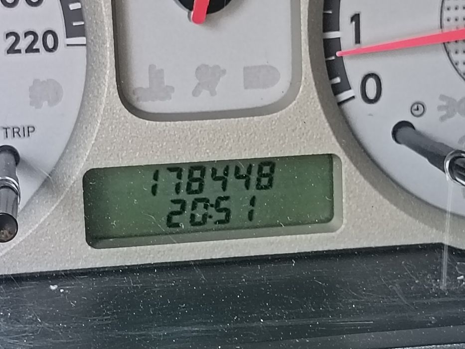 Nissan Note 1.6 Gasolina