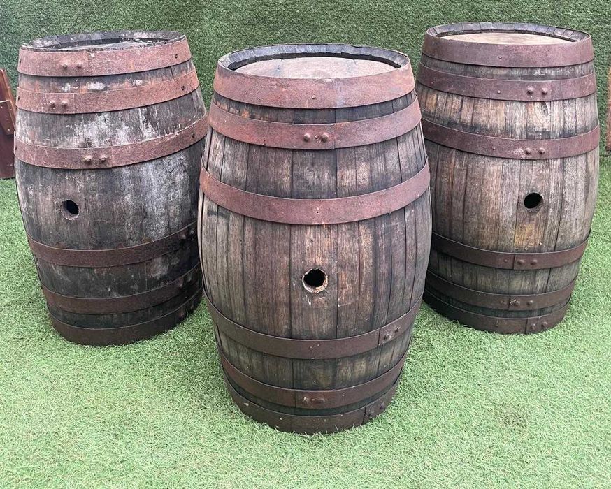 Barril ou pipas antigas, para decoração