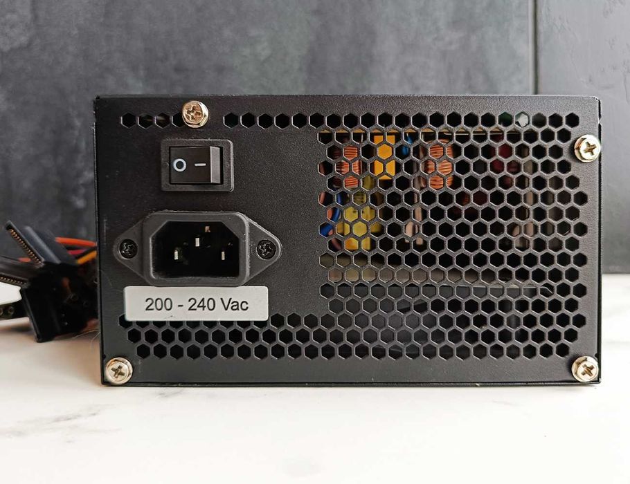 Блок живлення Aerocool VX-700 700ватт Гарантія
