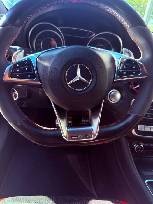 Mercedes-Benz A 45 AMG 4Matic Speedshift 7G-DCT