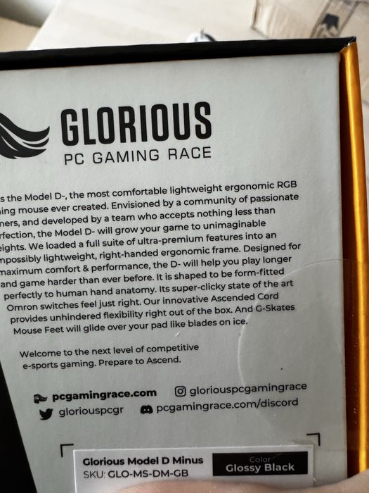 Rato Gaming Glorious model D preto