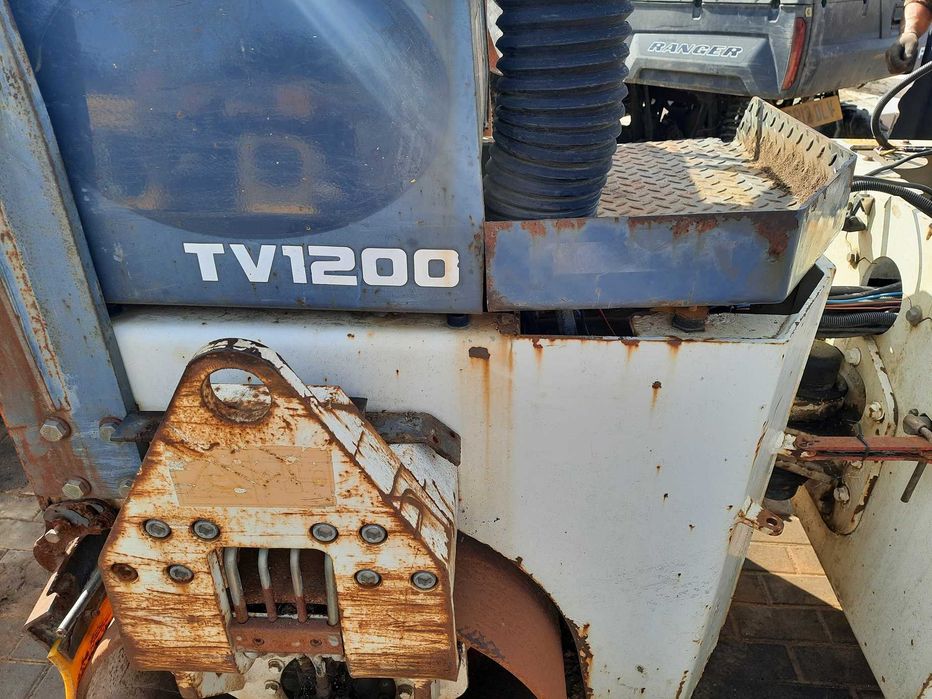 walec Terex TV 1200 drogowy wał cały na części silnik Kubota D1703