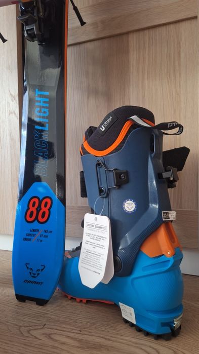 Narty Dynafit black light