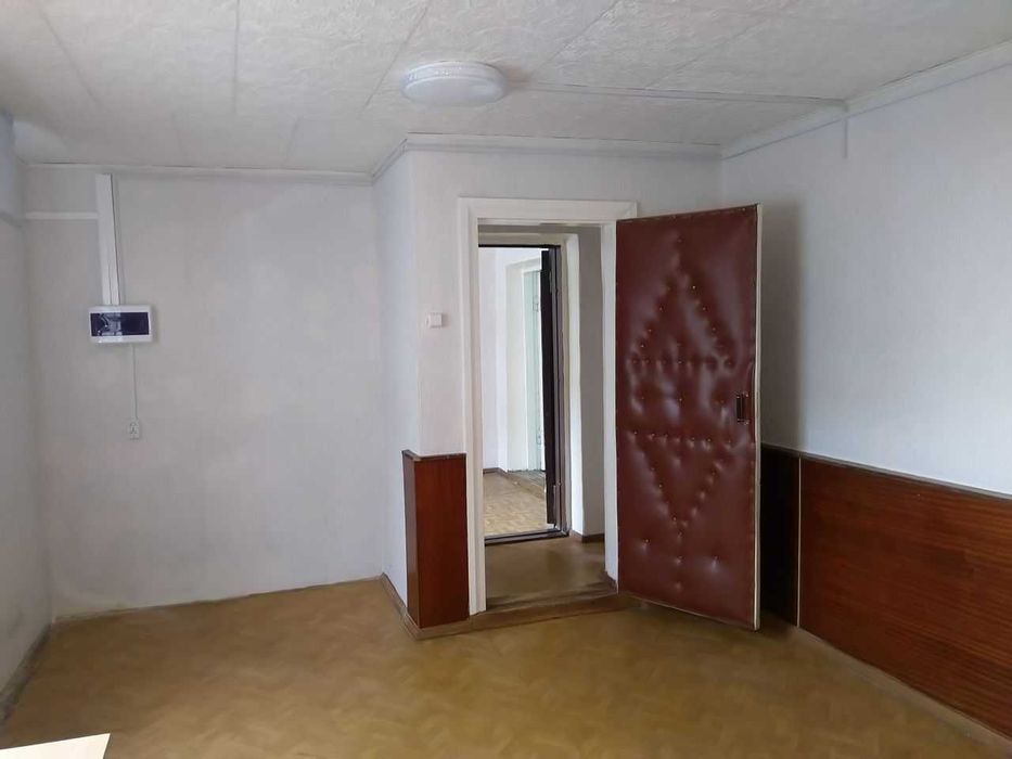 Оренда приміщеня під офіс чи склад площа 35,7 кв.м, вул. Журналістів, 13, Холодокомбінат - More