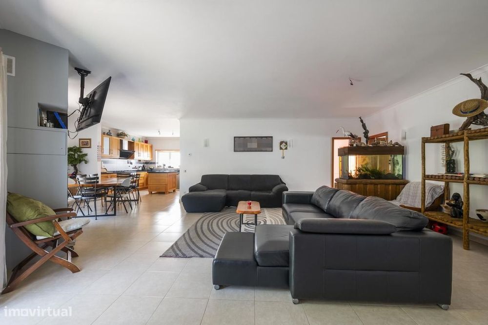 Moradia Isolada T4 com jardim, Carvalhal, Grandola