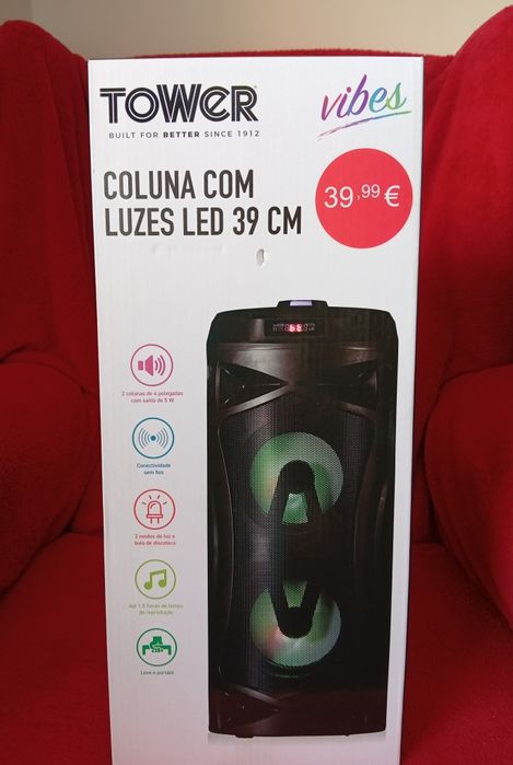 Coluna de som Tower Nova c/ luzes e várias funções