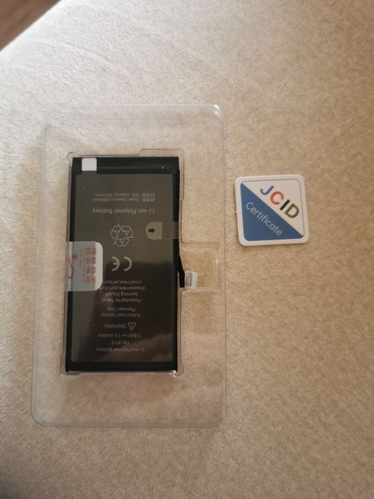 Bateria do iPhone 13. Nowa