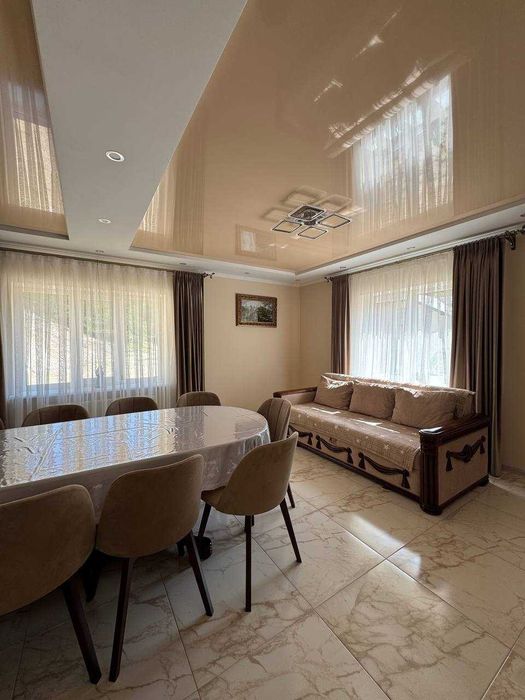 Затишний 2 поверховий будинок з ремонтом с. Нижнів, Тлумацький район