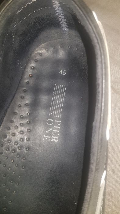 Лофери для вітрильного спорту) бренду Pier One у темно-синьому кольорі,