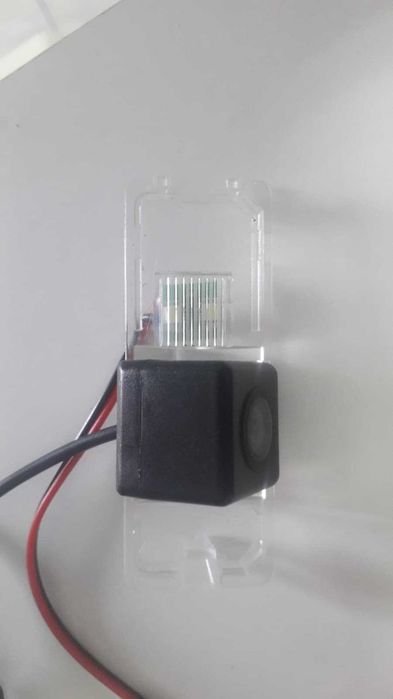 Camara marcha atrás c/ luz de matricula para seat ibiza 6l