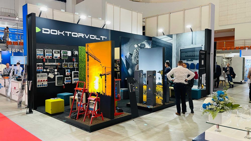 Modułowe Spersonalizowane Stoiska Targowe - Wielokrotnego Użytku