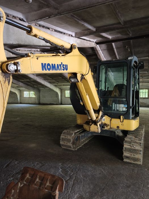 Екскаватор Екскаватор Komatsu PC40MR-3N1
Кондиціонер
2015р.
3000 мотог