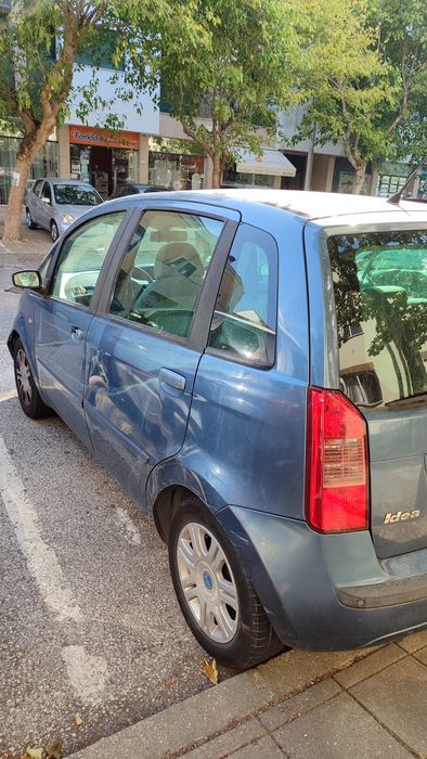 Fiat idea 2004 para peças ou para quem queira consertar