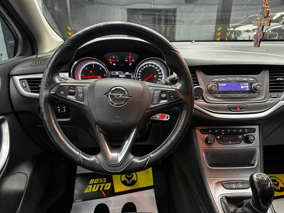Opel Astra 2016