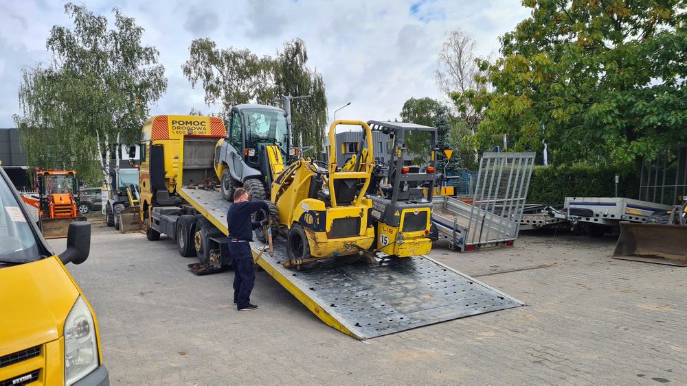 Wynajem Miniładowarka przegubowa DOSTAWA mini ładowarka Wypożyczalnia