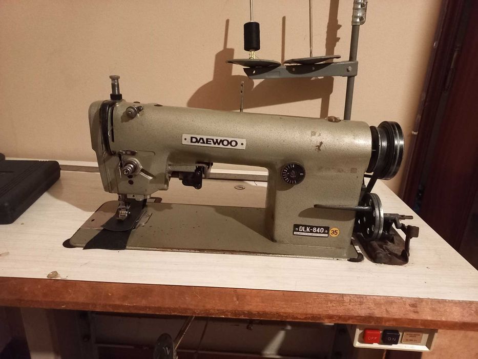 Máquina de costura industrial Daewoo