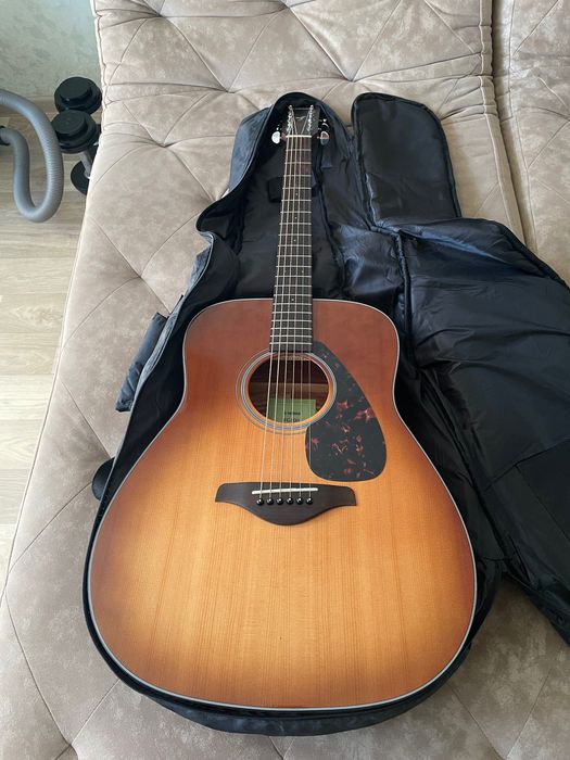 Акустична гітара YAMAHA FG800 (Brown Sunburst)