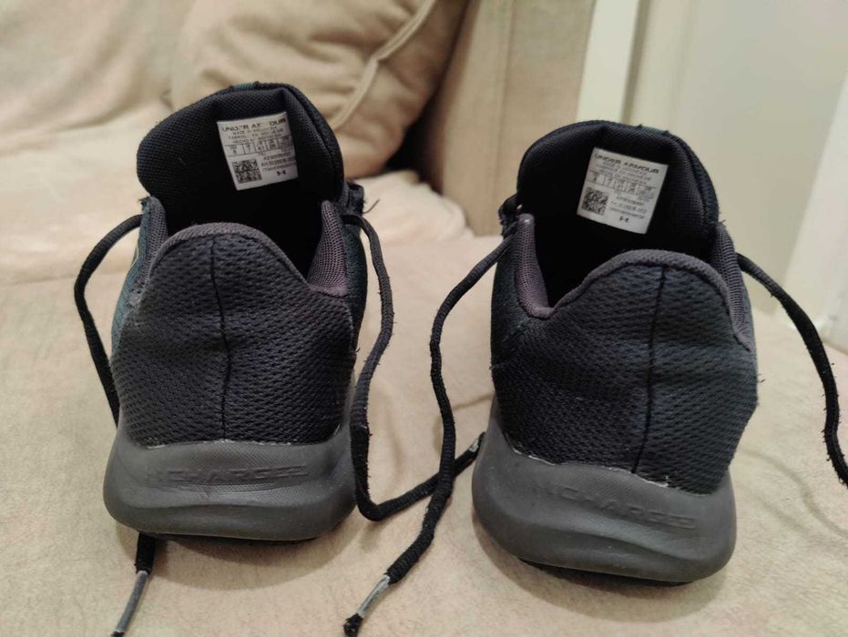 Sapatilhas Under Armour tam. 41 em excelente estado