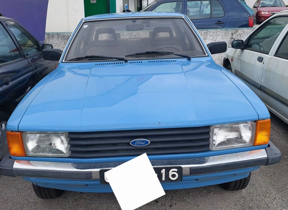 Ford Cortina
