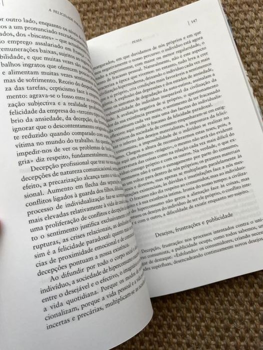 A Felicidade Paradoxal, Gilles Lipovetsky