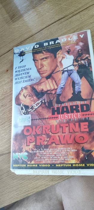 Kaseta VHS wideo okrutne prawo