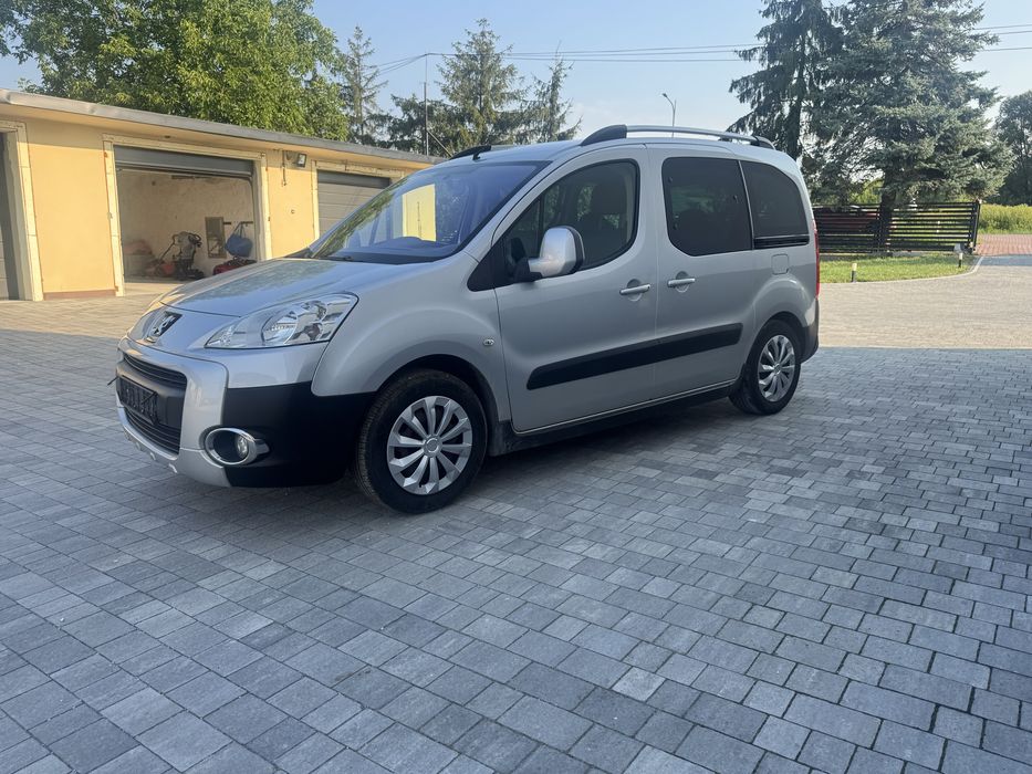 Peugeot Partner 1.6 Benzyna 109 km Multispace 7 osobowy