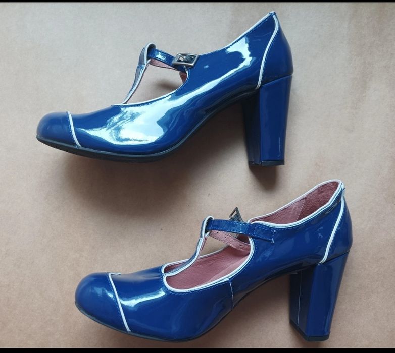 40 26cm Czółenka Mod Shoes skórzane damskie 40 26cm kryte
