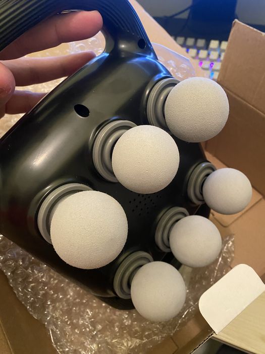 Массажер для тіла