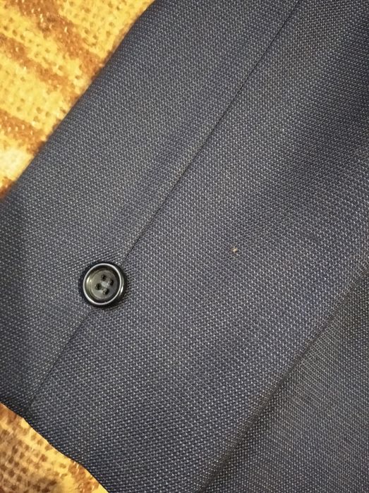 Продам пиджак на мальчика