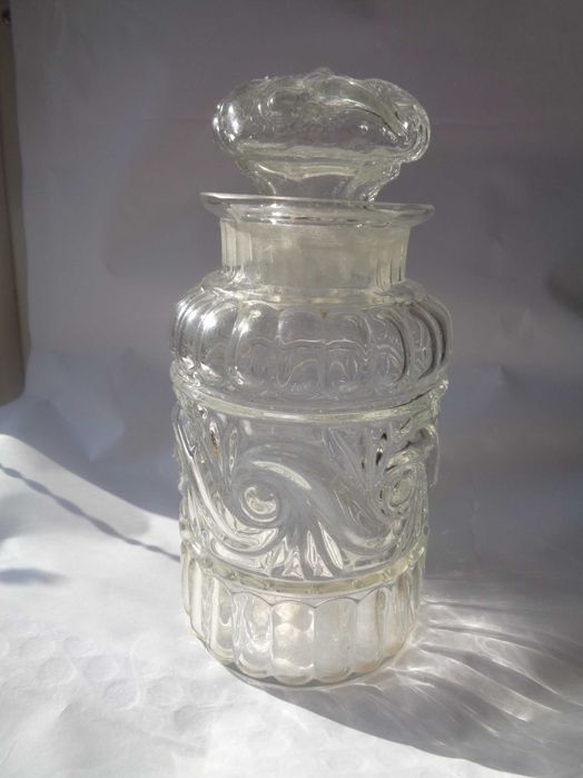 Herbatnica Vintage , Karafka