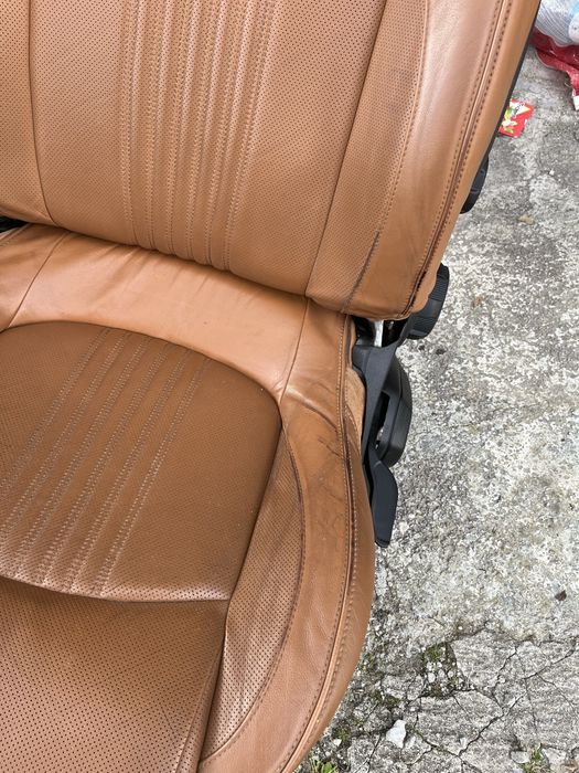 Conjunto bancos Alfa Romeo Mito