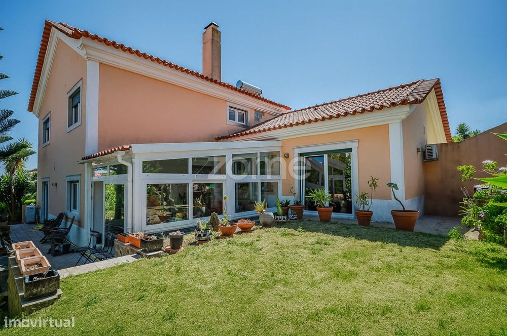 Moradia T4 Geminada na Quinta da Beloura.