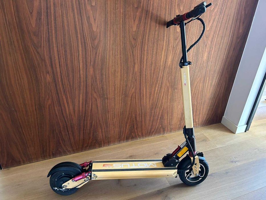 Hulajnoga Motus 8.5 lite pro