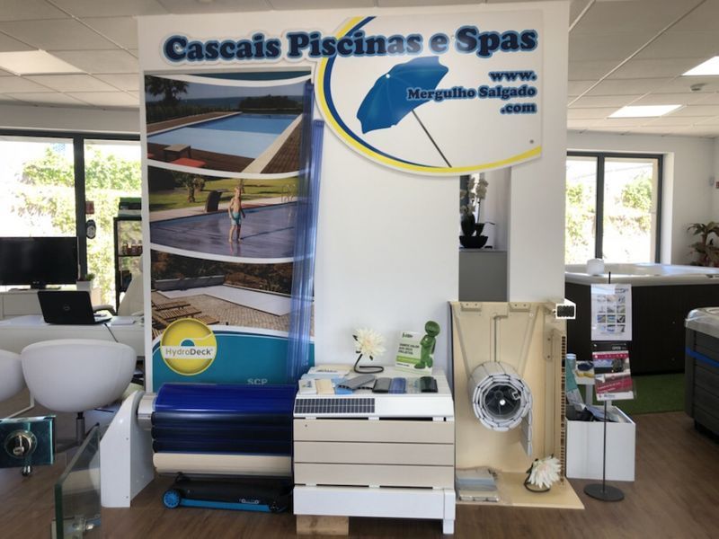 Natacao contra corrente mergulho salgado piscinas e spas