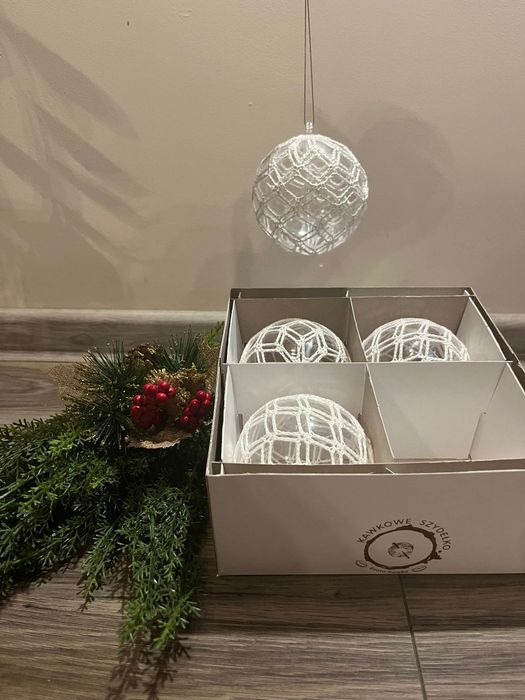 Bombki na choinkę 8 cm własnoręcznie wyszydełkowane