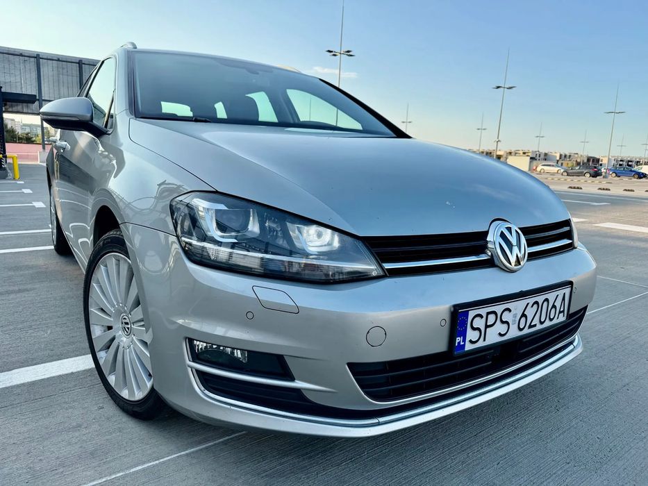 Volkswagen Golf Volkswagen Golf VII Kombi 2.0 TDI BlueMotion Technology !!HIGHLINE!!