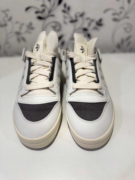 Кросівки Adidas Forum Mod Low Shoes ig3761, 41.5р