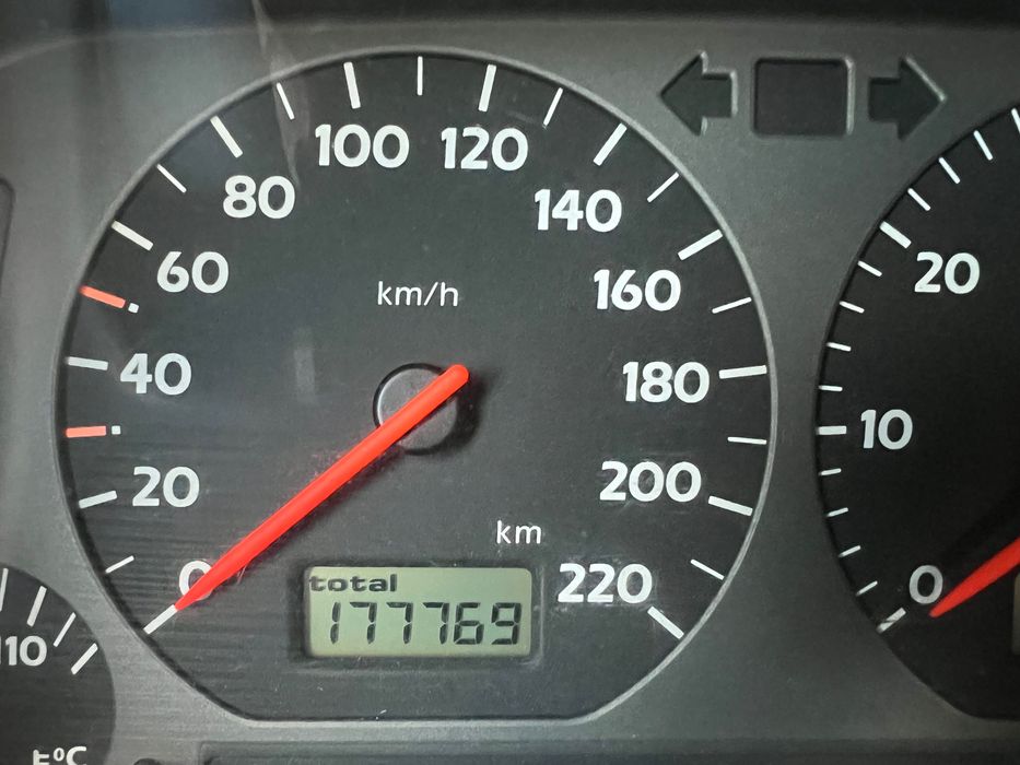 vw golf cabrio 1.6 para restauro