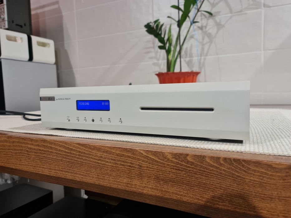 Hi-End програвач Musical Fidelity M3CD
