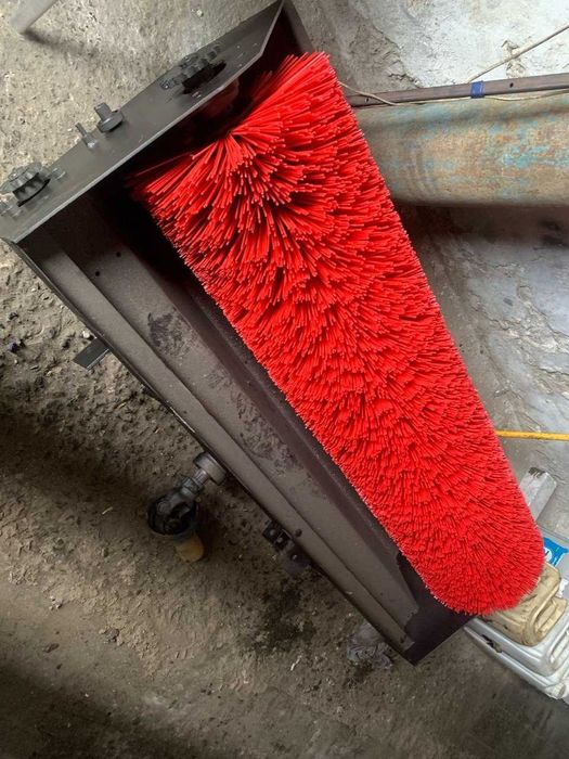 продам Трактор Т 16 з новою щіткою