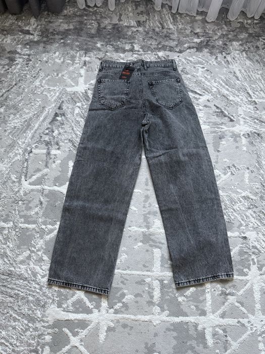 Джинси Baggy , Сірі