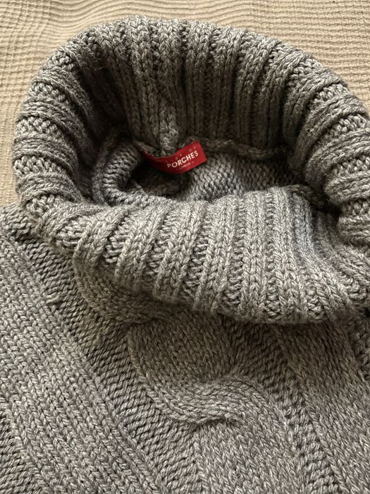 Ponchos da Lion of Porches