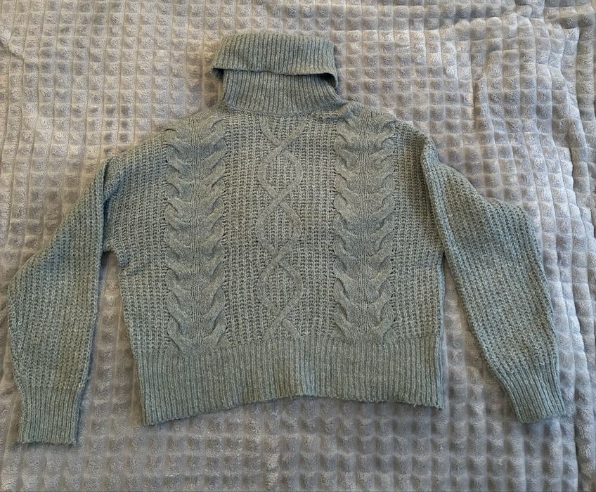 Светр cropp розмір С-м