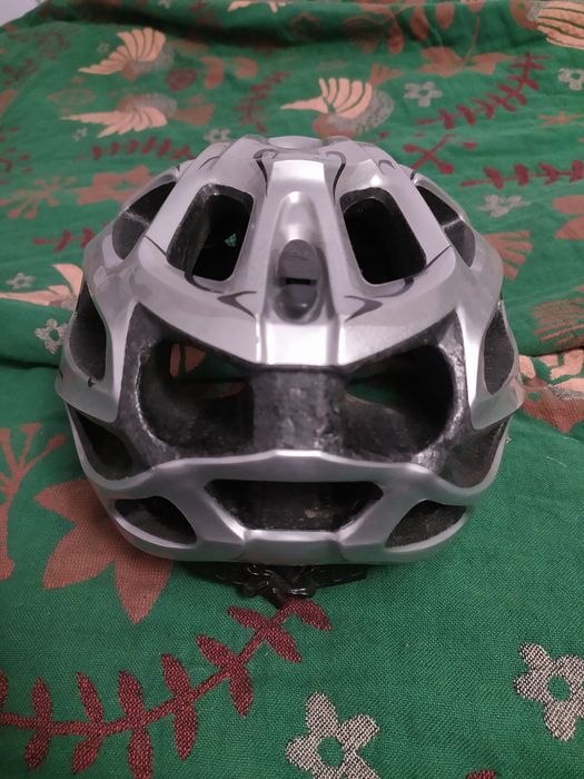 Шолом Uvex в гарному стані