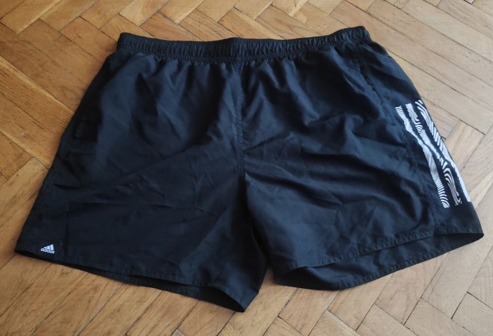Шорти Adidas L-XL