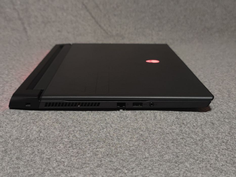 Dell Alienware m17 r4 rtx3070 16gb 1Tb ssd топовий ігровий ноутбук  laptop