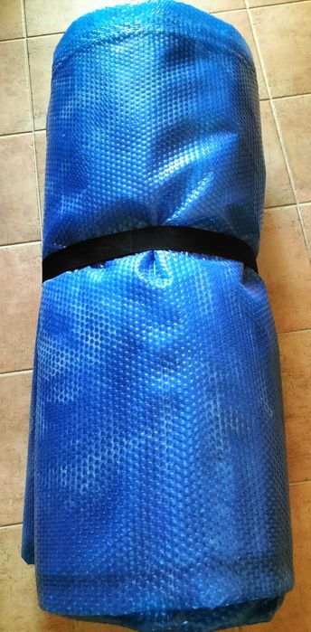 Motor piscina + Cobertura oval 710x475, tudo em bom estado.