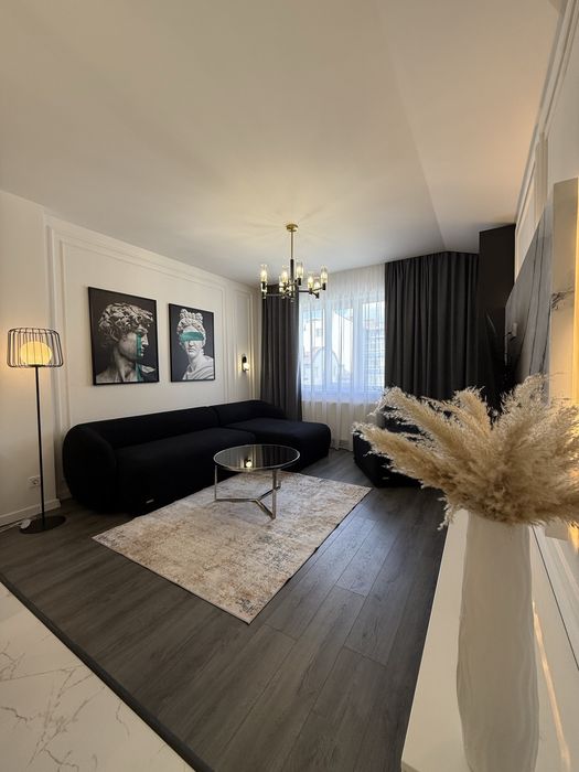 2кк, центр, ремонт, гардеробна. Терміново!