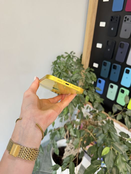 iPhone 14 Plus 128GB Yellow